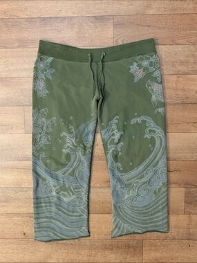 Y2K Lucky Brand Size Small Coi Fish & Waves Crop Sweatpant Capri Pants Vintage S